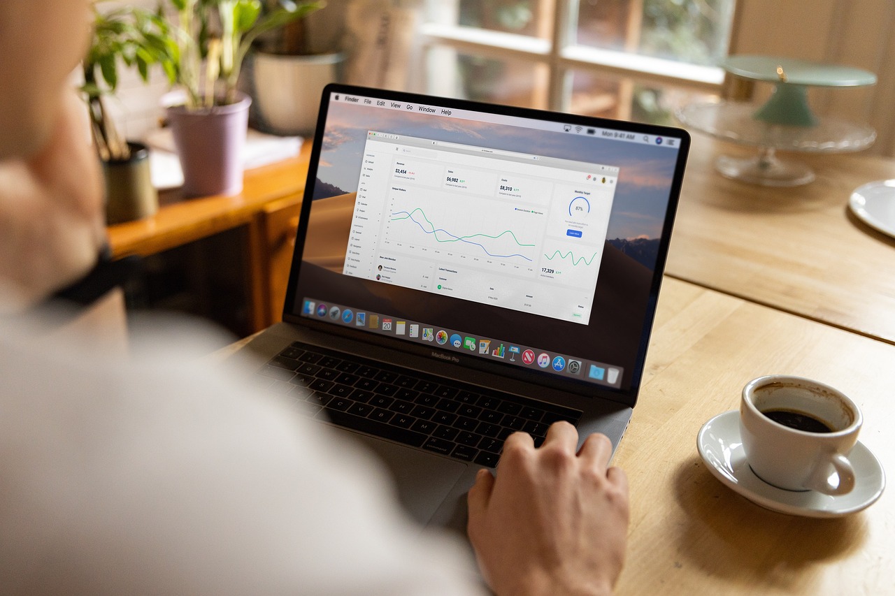 La Evolución del Trabajo Remoto: Tendencias Tecnológicas para Empresas en 2024